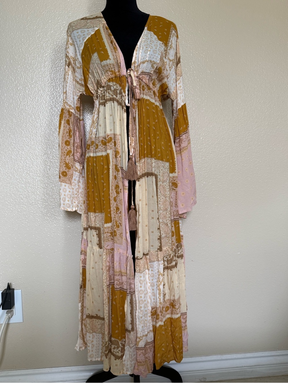 Dress Forum Boho Patchwork Paisley Maxi Kimono Duster Bell Sleeve S NWOT - Picture 2 of 10